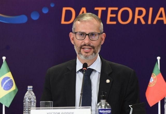 Imagem da noticia Novo ministro da Educação será ouvido pela CE para esclarecer denúncias