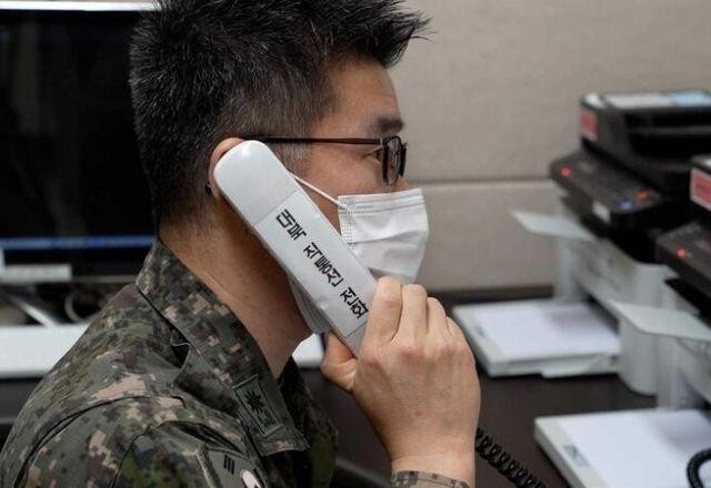 Imagem da noticia Coreias do Norte e do Sul restabelecem linha direta de comunicação