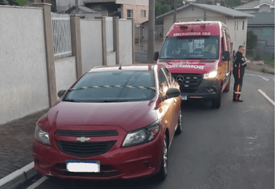 Criança de 3 anos morre ao ser esquecida em carro em Santa Catarina