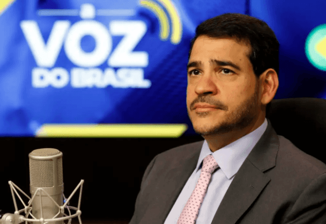 Imagem da noticia Ministro da AGU avalia que tarifa dos EUA sobre Brasil tem big techs como motivação principal