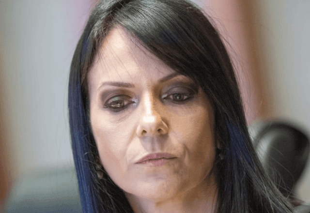 Imagem da noticia Moraes dá prazo de 90 dias para domiciliar de condenada por golpe