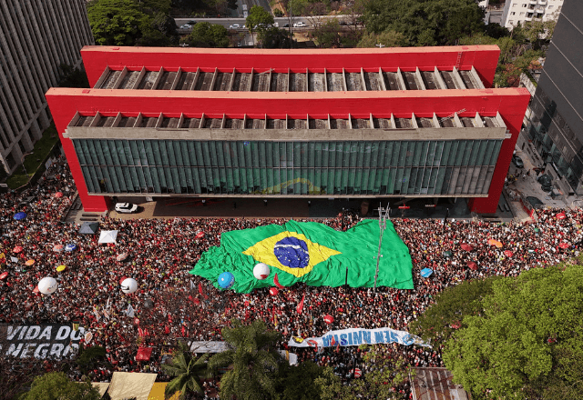 Imagem da noticia Ato na Paulista contra Blindagem e anistia empata público com 7/9