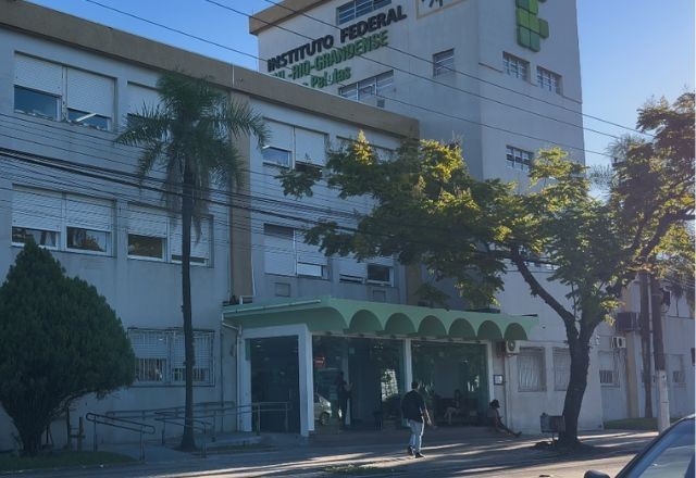 Imagem da noticia Alunos de instituto federal são suspensos após lista com classificação sexual de colegas no RS