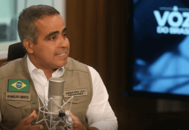 Imagem da noticia Diretor de banco liquidado pelo BC foi ministro de Jair Bolsonaro 