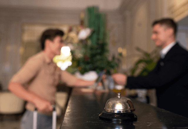 Imagem da noticia Ministério do Turismo altera regras para check-in e check-out em hospedagens 