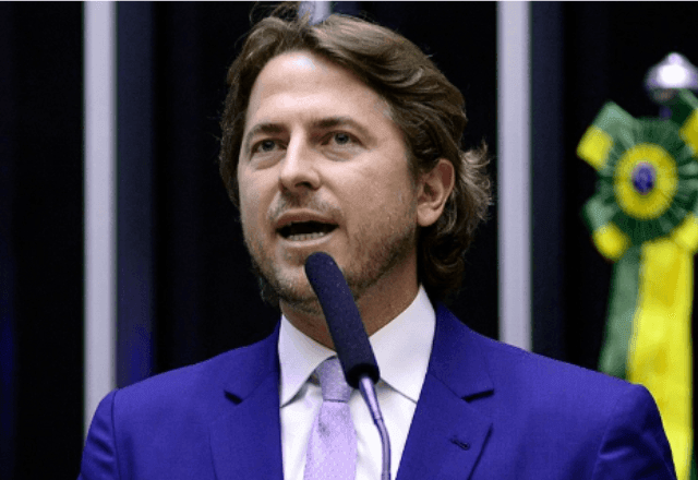 Imagem da noticia Zeca Dirceu quer reverter pagamento de multa após TSE confirmar que Deltan está inelegível