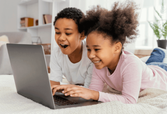 Imagem da noticia Férias, telas e exposição infantil: como proteger as crianças nesta época do ano 