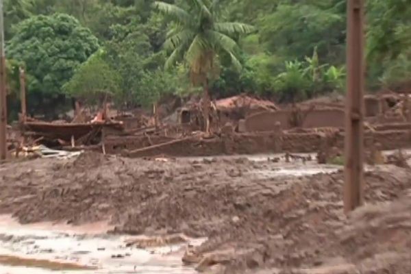 MPF denuncia 22 pessoas e quatro empresas pelo desastre em Mariana