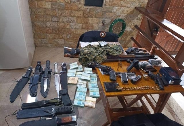 Imagem da noticia Agentes de segurança e membro da milícia são alvo de operação do MPRJ