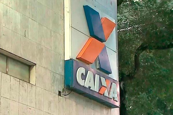 Imagem da noticia MP denuncia Geddel, Cunha e mais 16 pessoas por fraude na CAIXA