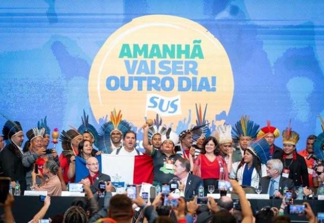 Lula participa do encerramento da Conferência de Saúde em Brasília