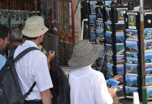 Imagem da noticia Gasto de estrangeiros no Brasil bate recorde em agosto com R$ 3,22 bilhões