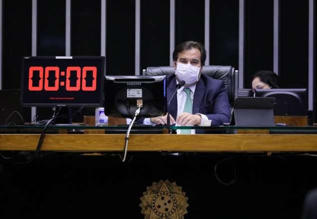 Imagem da noticia Maia diz que CPIs e impeachment devem ser pensados "com muito cuidado"