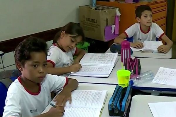 Maioria das escolas particulares de SP anuncia reajuste nas mensalidades de 5% a 10%