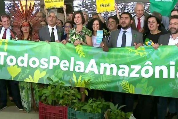 Imagem da noticia Manifestantes protestam em Brasília contra a extinção da Renca 