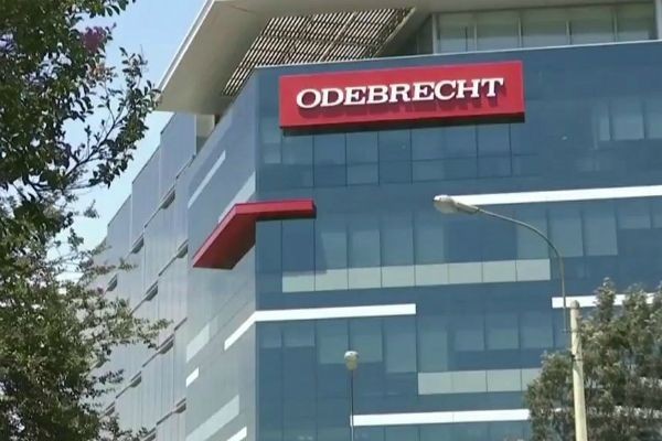 Imagem da noticia Marcelo Odebrecht deixa carceragem e vai cumprir prisão domiciliar