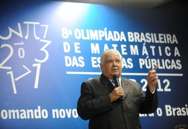 Imagem da noticia Ex-ministro do governo Dilma morre aos 83 anos