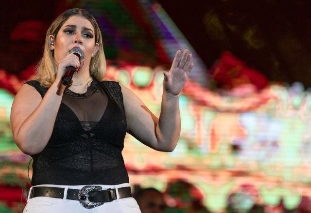 Imagem da noticia Corpo de Marília Mendonça deixa Caratinga em direção a Goiânia