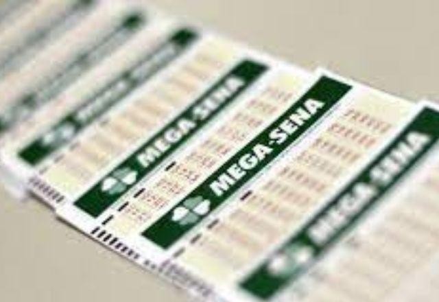 Imagem da noticia Mega Sena sorteia prêmio de mais de R$ 122 milhões