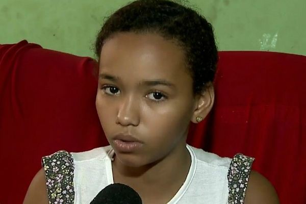 Imagem da noticia Menina chora lágrimas de sangue e médicos tentam entender o problema