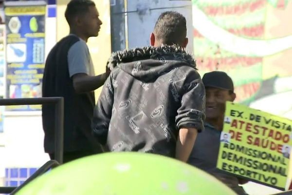 Imagem da noticia Mercadão do crime: Receitas de remédios controlados são vendidas em São Paulo 