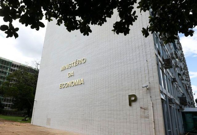 Imagem da noticia 103.713 pontos: Ibovespa tem forte alta com novo arcabouço fiscal