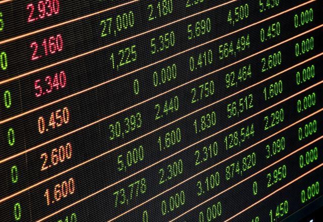 Imagem da noticia Mercado financeiro tem dia de queda após plano fiscal; entenda