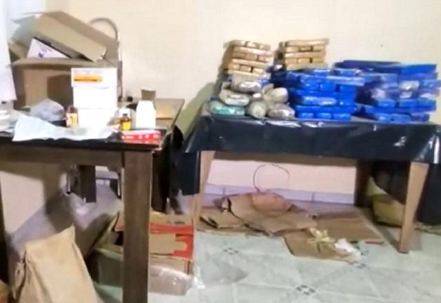 SP: polícia busca fugitivo e encontra "casa-bomba" com meia tonelada de drogas