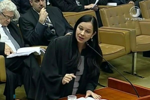 Imagem da noticia Michel Temer nomeia Grace Mendonça para a Advocacia-Geral da União
