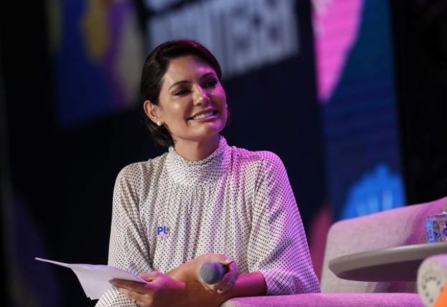 Imagem da noticia Poder Expresso: Michelle ganha mais poder no PL e ironiza caso das joias