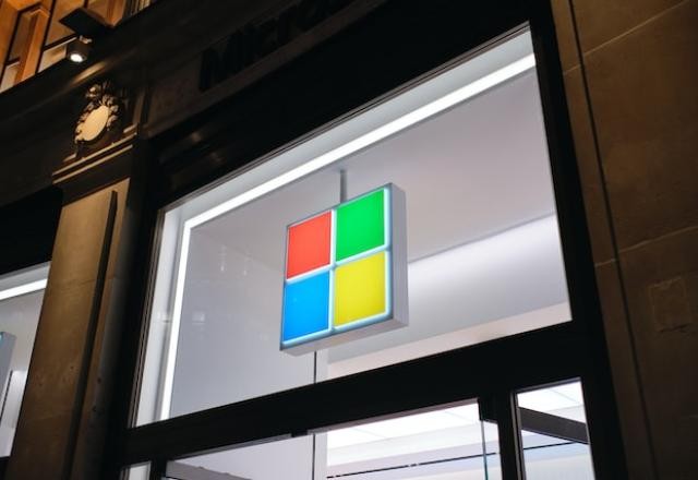 Imagem da noticia Microsoft: plataformas Outlook e Teams sofrem instabilidade  