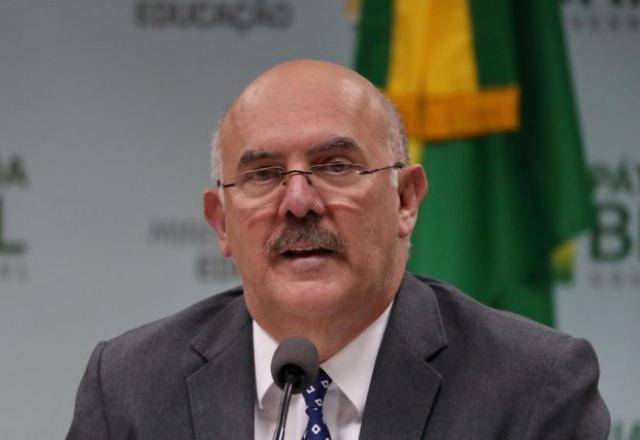 Imagem da noticia Milton Ribeiro sai do Ministério da Educação
