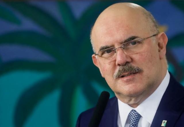 Imagem da noticia Ministro faz comentários pejorativos sobre deficientes e volta atrás