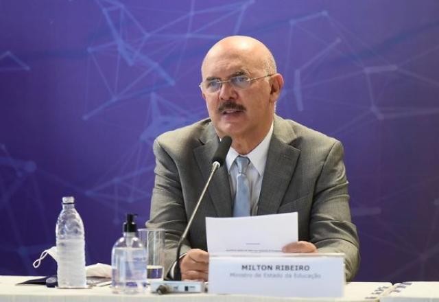 Imagem da noticia PGR decide pedir autorização ao Supremo para investigar ministro da Educação