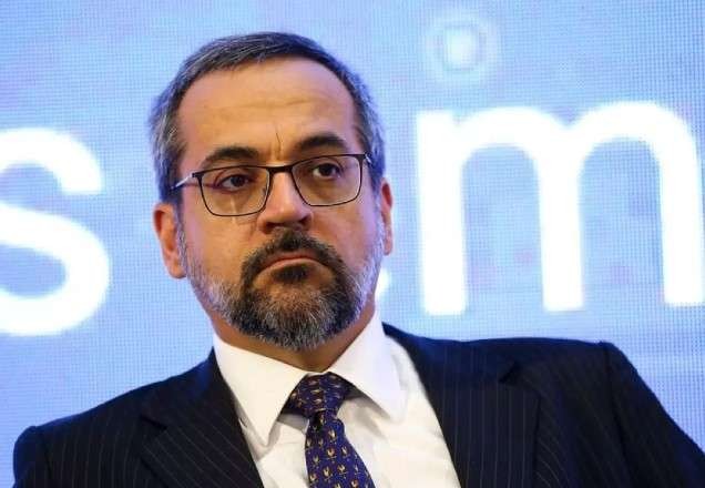 Imagem da noticia Ministério da Educação confirma que Weintraub já está nos Estados Unidos