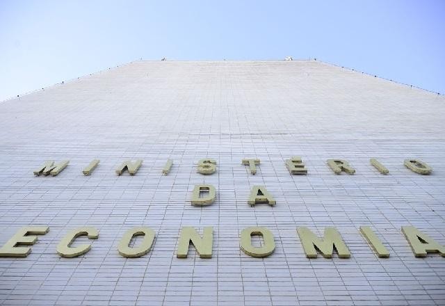 Ministério da Economia eleva projeção de inflação deste ano para 7,9%