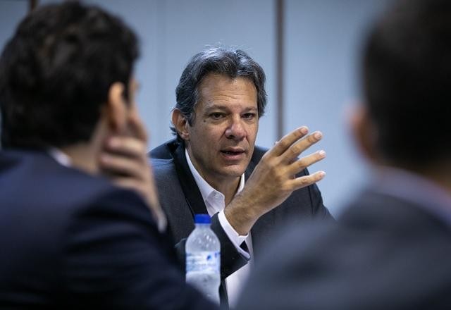 Imagem da noticia Ministro da Fazenda faz 1ª reunião oficial com equipe de secretários
