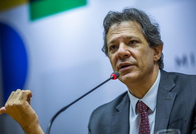 Haddad vê espaço para novos cortes na taxa básica de juros