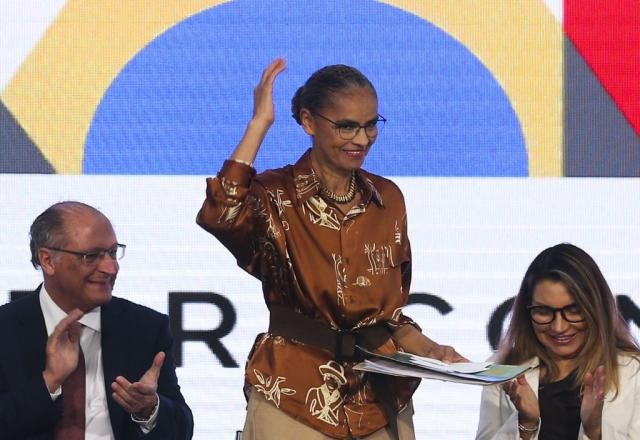 Imagem da noticia Marina Silva critica "boiadas" e fortalece combate ao desmatamento