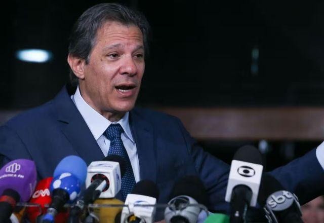 Imagem da noticia Haddad diz que comunicado do BC veio "muito ruim, como de hábito"