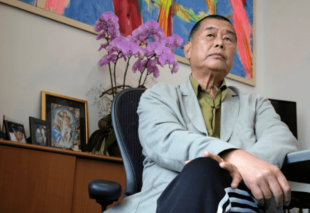 Imagem da noticia Crítico de Pequim, magnata da mídia Jimmy Lai é condenado a 20 anos de prisão em Hong Kong