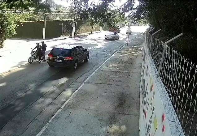 Imagem da noticia Moradores enfrentam onda de assaltos em bairro nobre de São Paulo