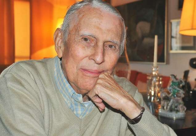 Morre o poeta Paulo Bomfim, aos 92 anos