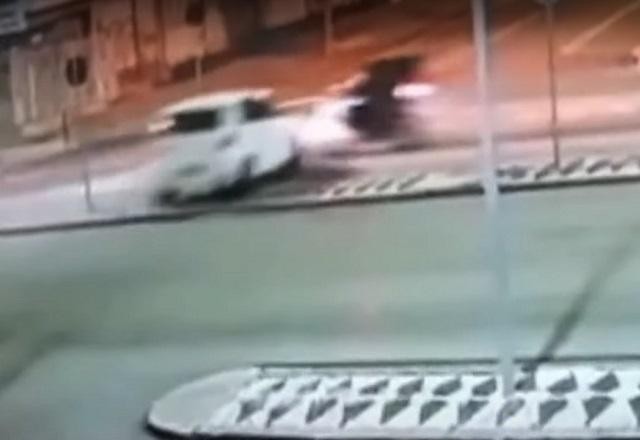 Motorista que atropelou motoboy em Curitiba (PR) é presa
