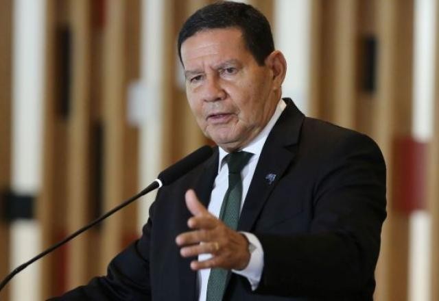 "Oportuna", diz Mourão sobre intervenção do STF no orçamento secreto