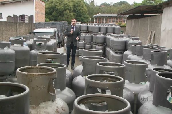 Imagem da noticia Mudança no contrato da Petrobras com distribuidoras vai encarecer gás de cozinha