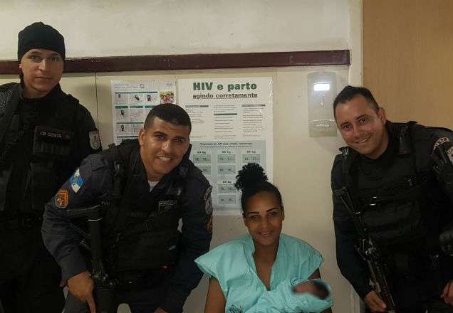 Mulher é presa após dar à luz na Zona Norte do Rio de Janeiro