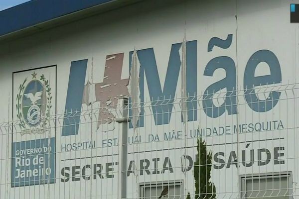 Imagem da noticia Mulher é presa depois de tentar fugir de hospital com bebê na sacola
