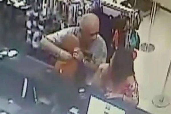 Imagem da noticia Mulher é acusada de dopar e roubar idosos no Rio de Janeiro