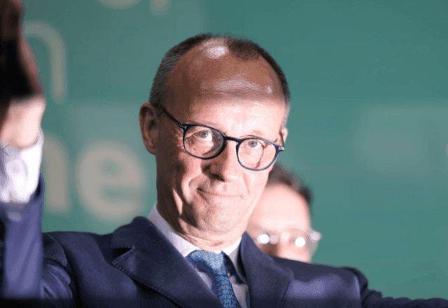 Imagem da noticia Pesquisas de boca de urna na Alemanha mostram candidato conservador na liderança